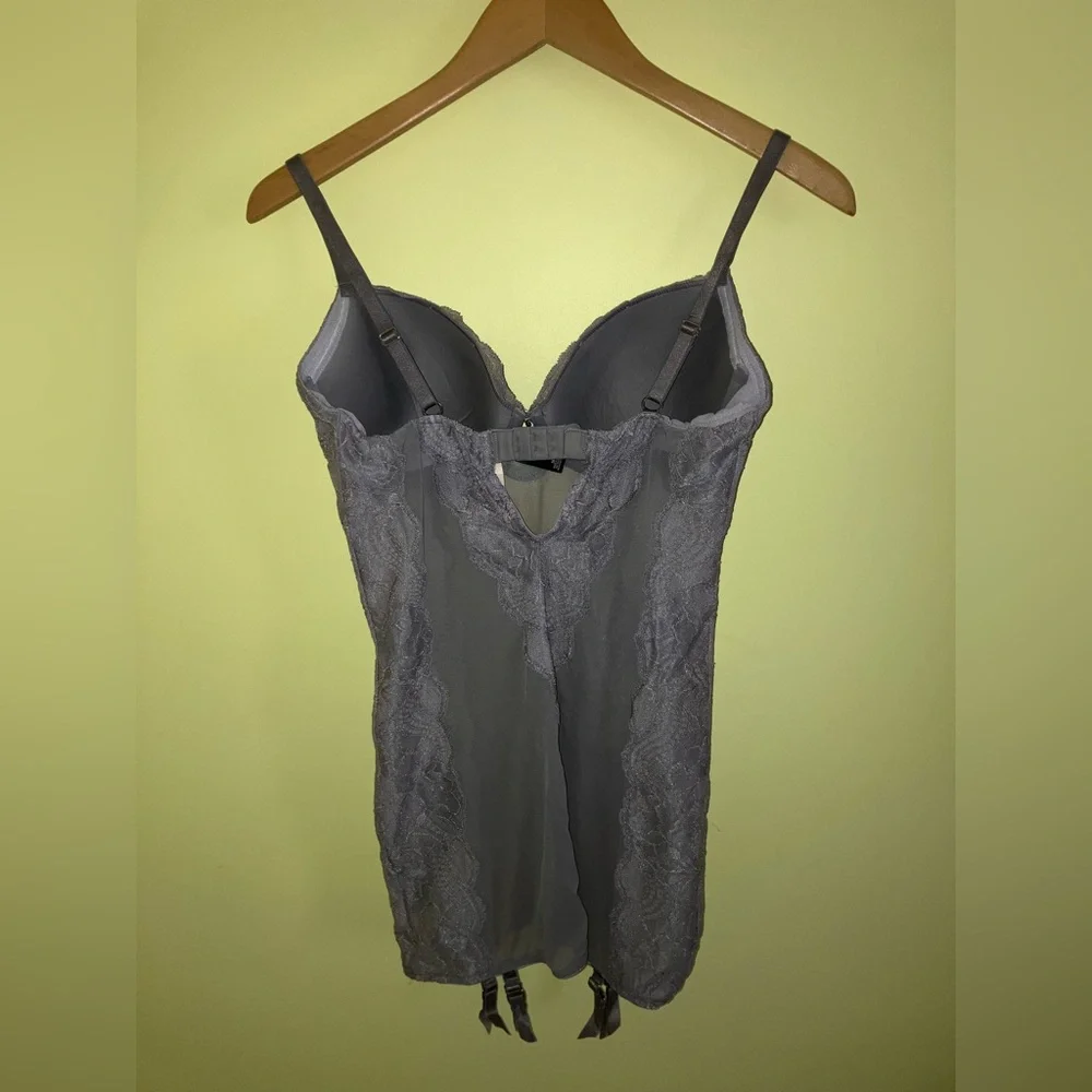 Victoria Secret NEW sexy lace slip bustier with garter size 36C Valentine GIFT